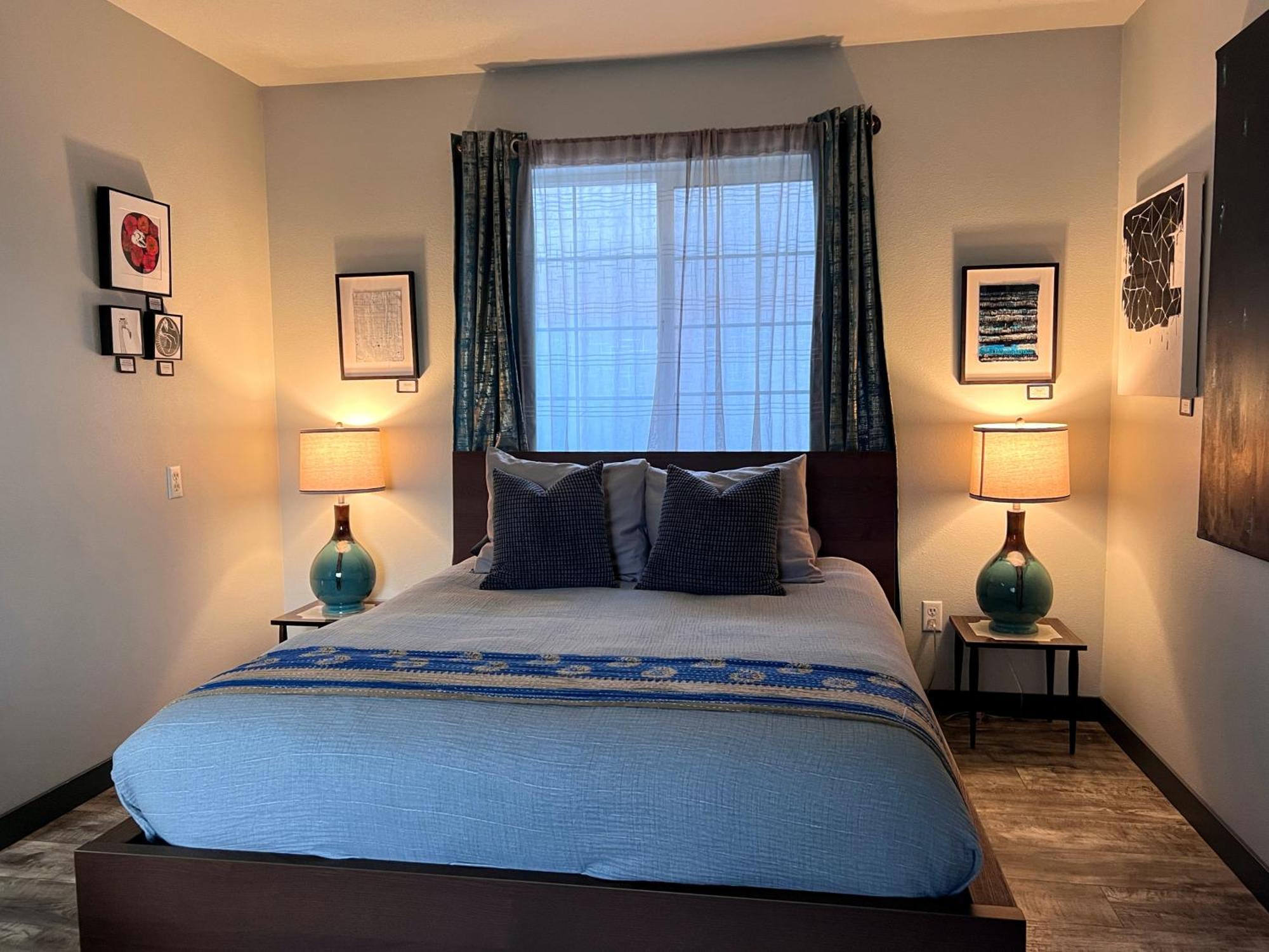Starry Night Inn Seaside Bagian luar foto