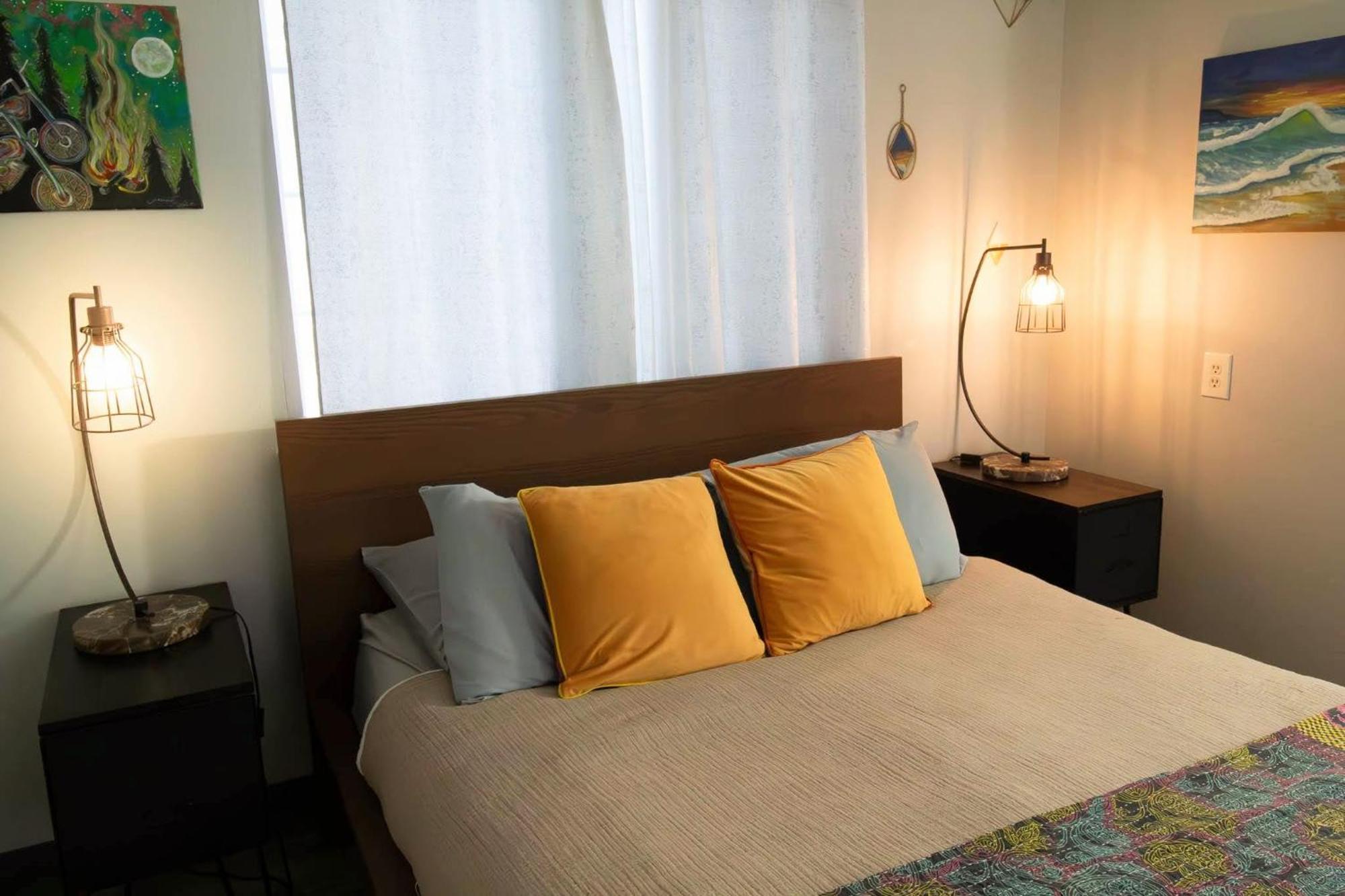 Starry Night Inn Seaside Bagian luar foto